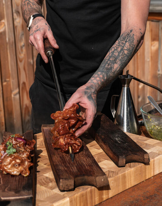 Brochettes  mortadelle - Pesto pistaches, noisettes